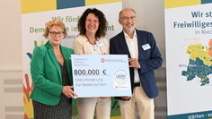 Übergabe Fördermittel durch Ministerin Behrens an die LAGFA