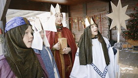 Sternsinger singen 