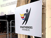 Schild Stadt Heroes