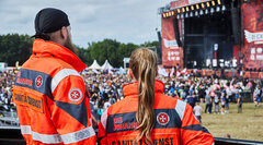 Johanniter beim Deichbrand-2022_Cuxhaven_@Henning-Stauc