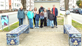 Gruppenfoto mit Kindern